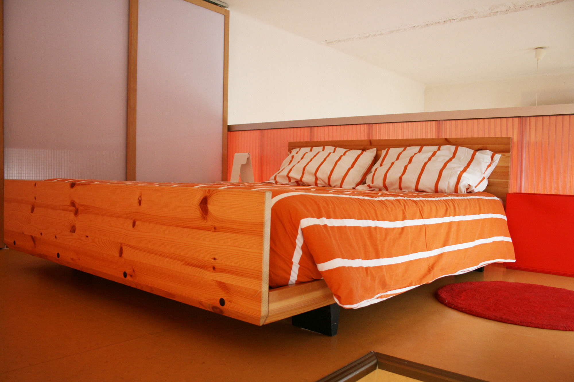 Bed & Breakfast Loft 2*